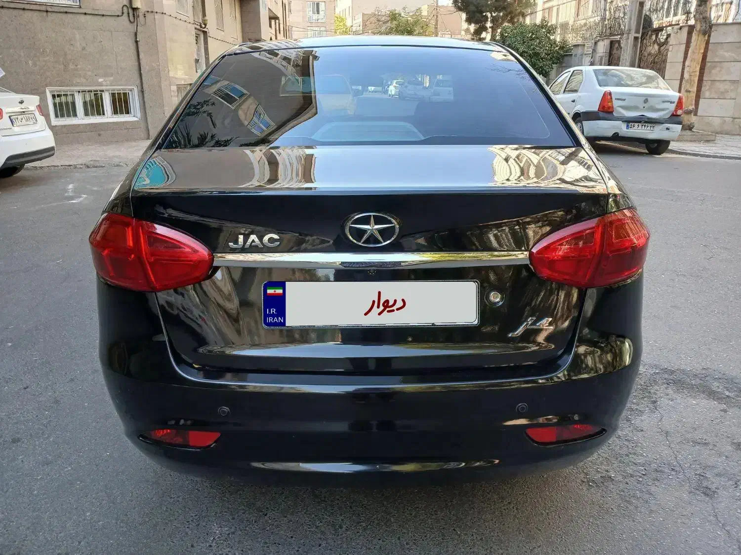جک j4 مدل 1402 بدون رنگ و خط و خش|خودرو سواری و وانت|تهران, حبیب الله|دیوار