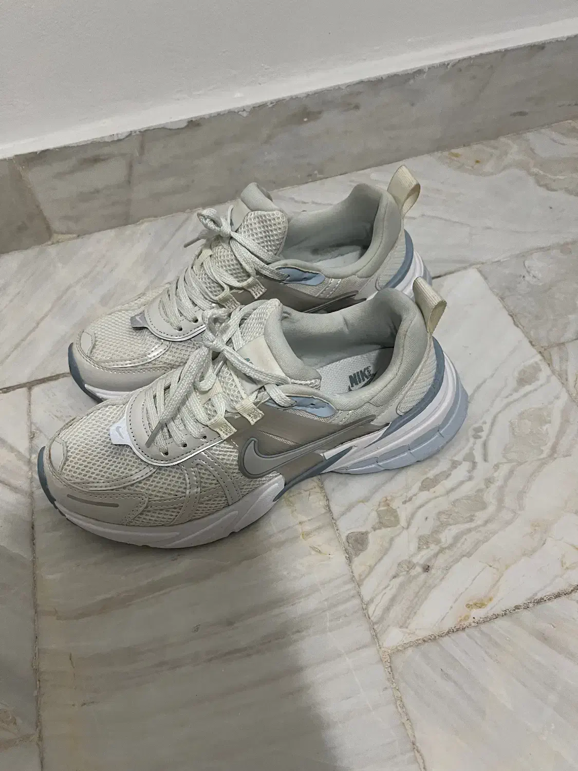 کتونیv2k  با کیفیت مستر ویتنام سایز ۴۱|کیف، کفش، کمربند|چالوس, |دیوار