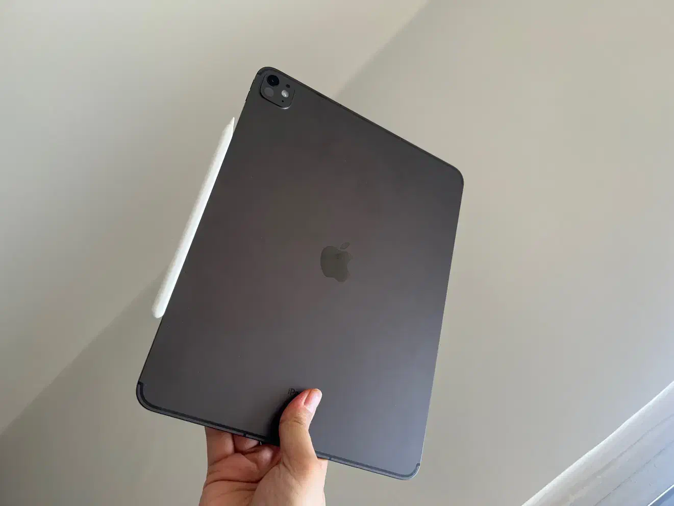 iPad Pro m4 13 inch|تبلت|سمنان, |دیوار