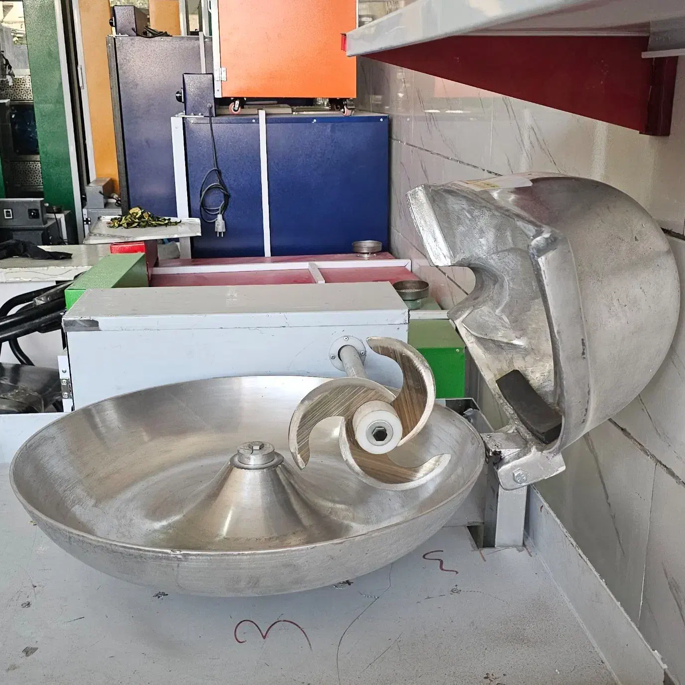 سبزی خرد.کن بشقابی در مشهد با گارانتی ۱۲ ماهه|خردکن، آسیاب، غذاساز|مشهد, دوست آباد|دیوار