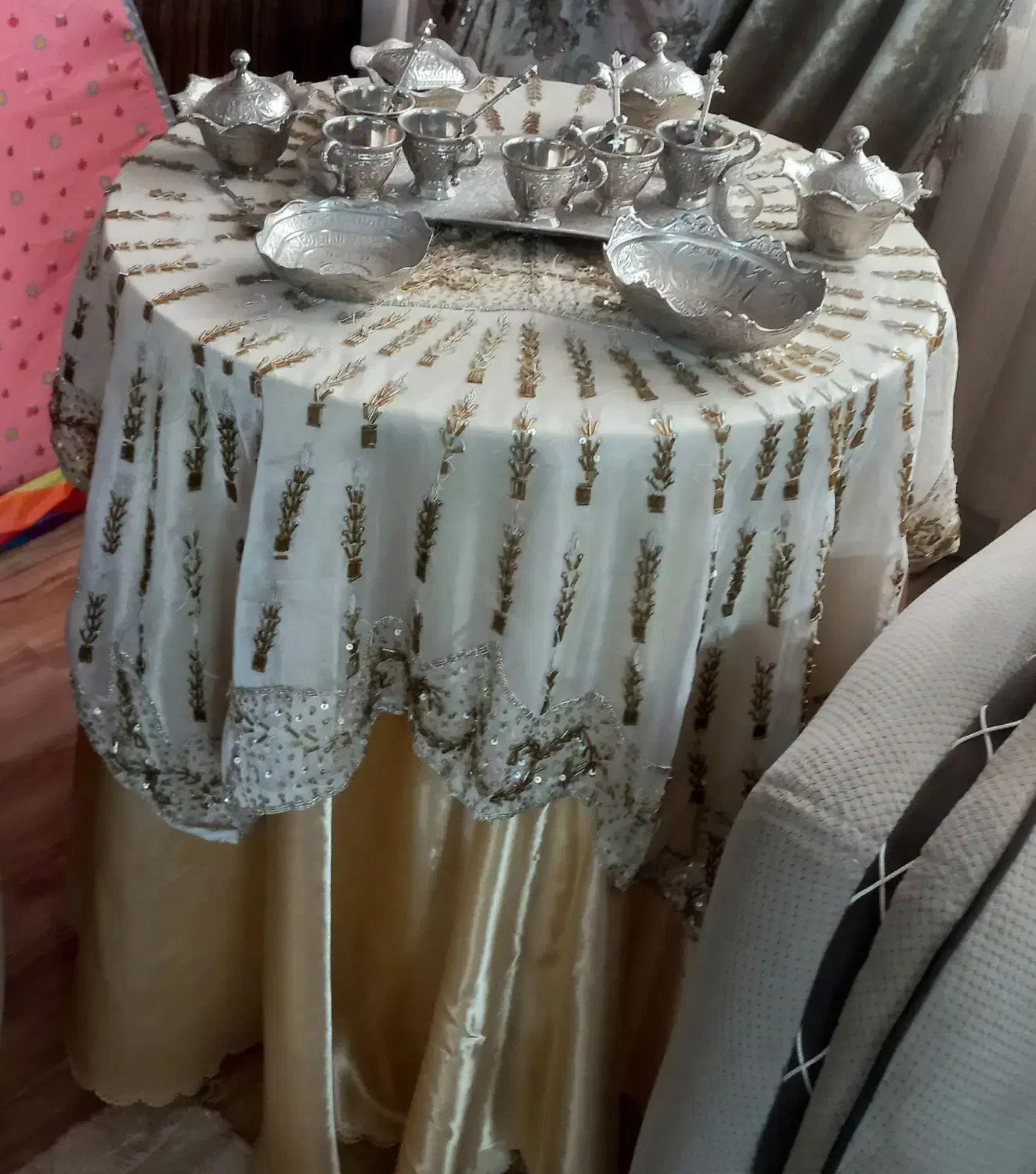 میز خاطره|میز و صندلی غذاخوری|مشهد, چهارچشمه|دیوار