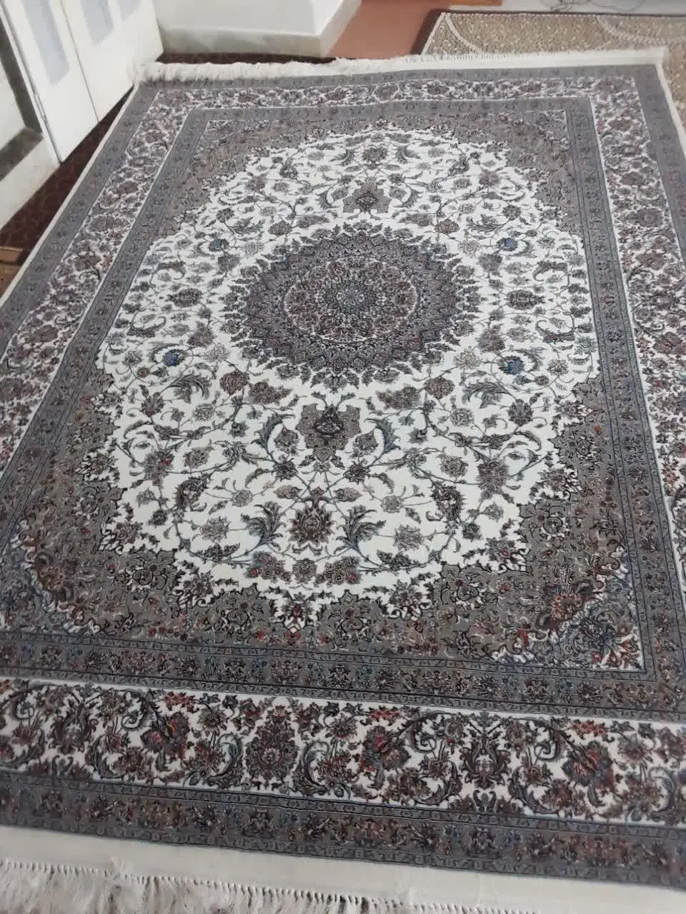 فرش نو،فرش 1000 شانه نگین مشهد|فرش|دماوند, گیلاوند|دیوار