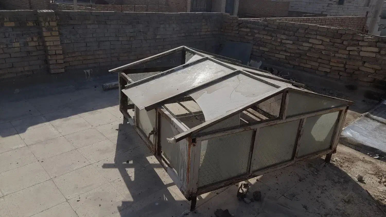 اهن نورگیر|مصالح و تجهیزات ساختمان|خرمشهر, |دیوار