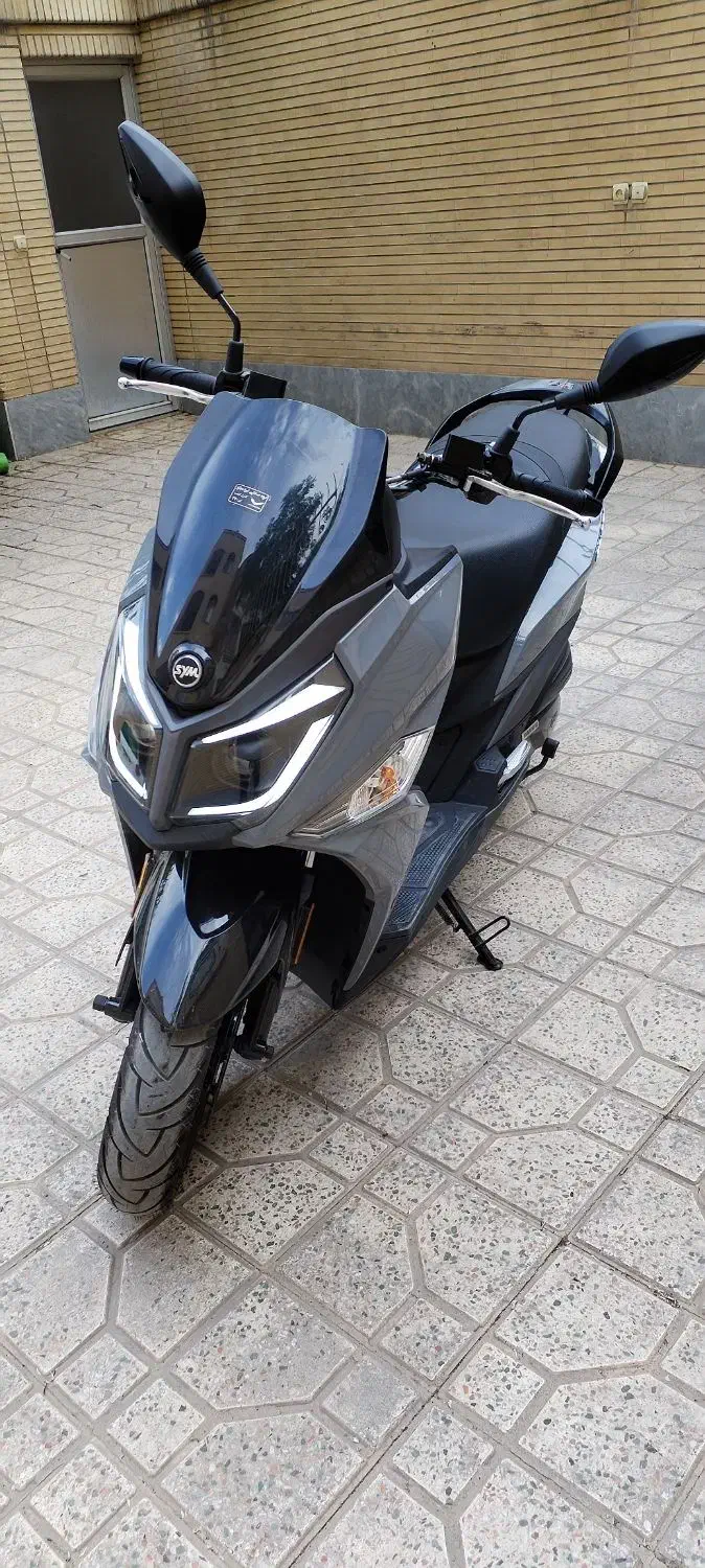 گلکسی j200 مدل 1404رنگ ناردو|موتورسیکلت|اصفهان, باغ زرشک|دیوار