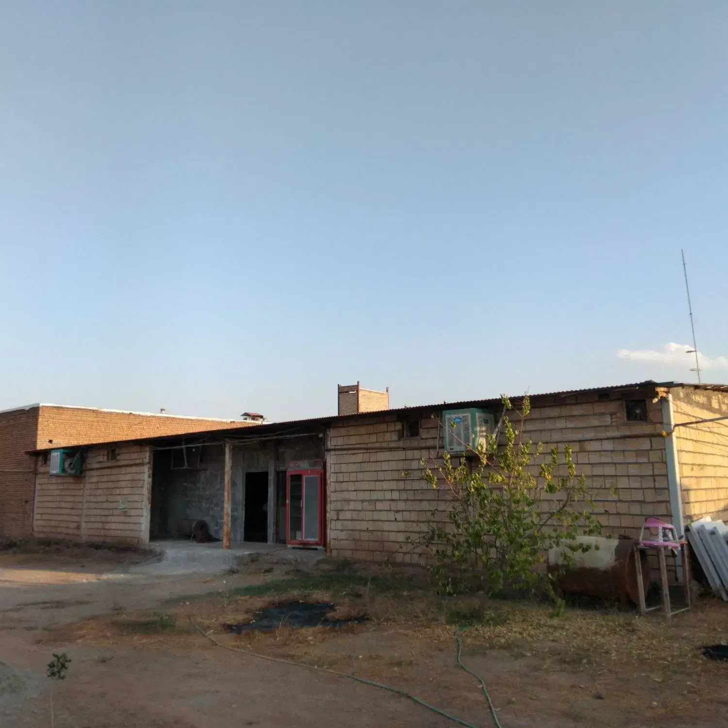 فروش ملک مسکونی و تولیدی|فروش خانه و ویلا|شوط, |دیوار