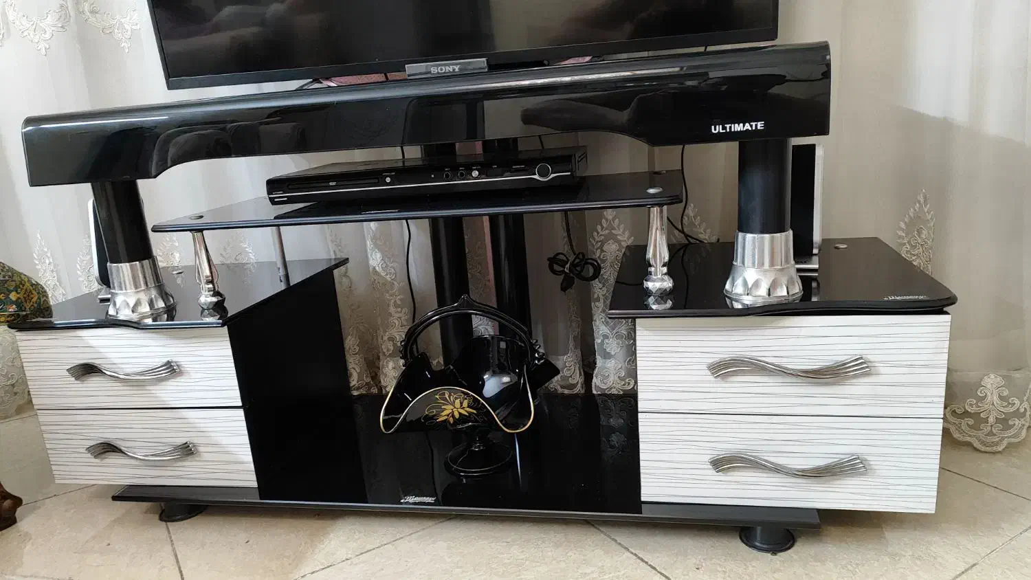 میز تلویزیون در حد نو|میز تلویزیون|تهران, تهرانسر شمالی|دیوار