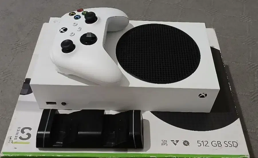 Xbox series s ایکس باکس سریز اس|کنسول، بازی ویدئویی و آنلاین|تهران, شهرک شریعتی|دیوار