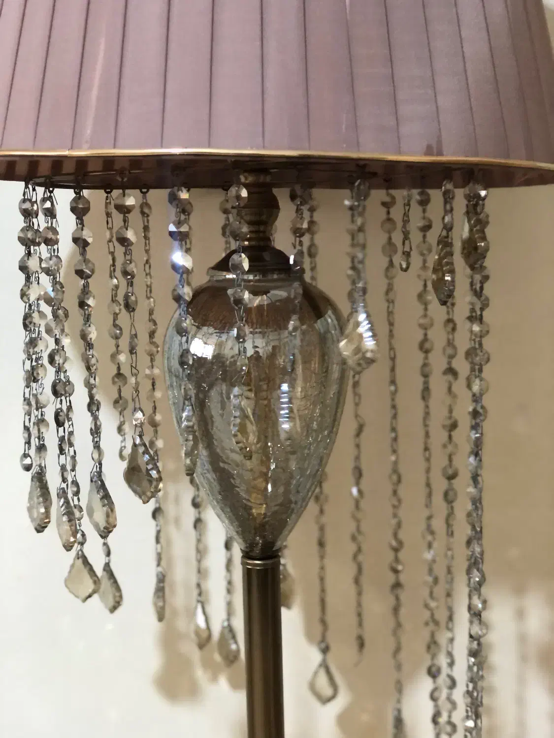 ۲ تاآباژورکنارمبلی وتخت ،ست نو،طرح شکسته شیک وجدید|چراغ خواب و آباژور|پرند, فاز ۲|دیوار