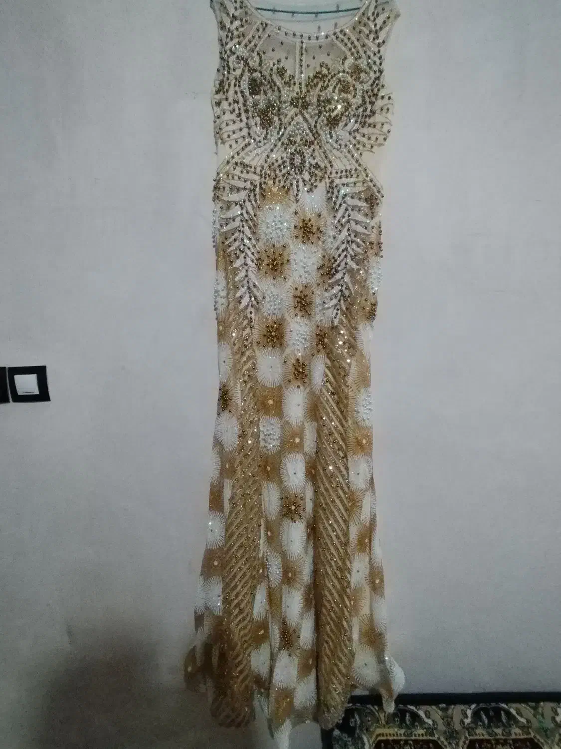 مجلسی|لباس|تربت جام, مسکن مهر|دیوار