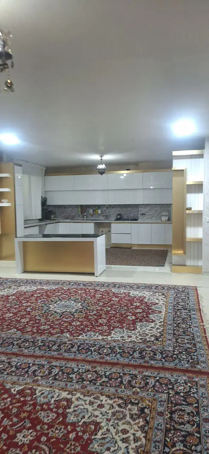 اجاره خانه سالانه ماهانه|اجارهٔ خانه و ویلا|باغ بهادران, |دیوار