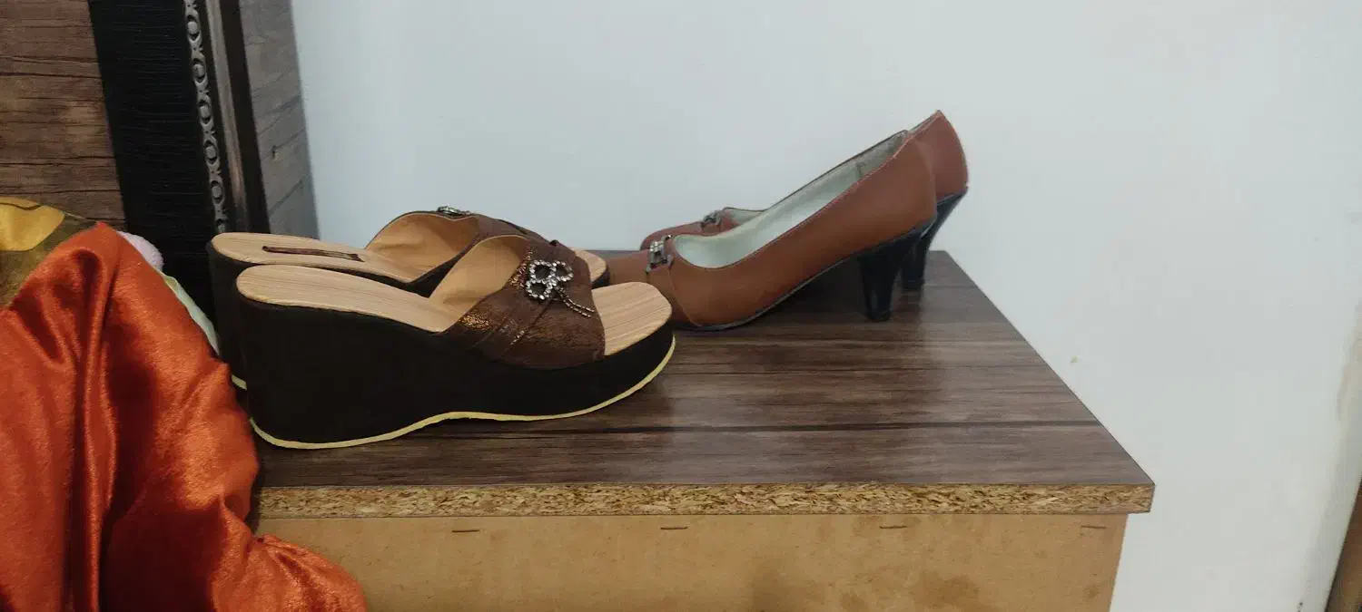 کفش و صندل|کیف، کفش، کمربند|شیراز, طلاب|دیوار