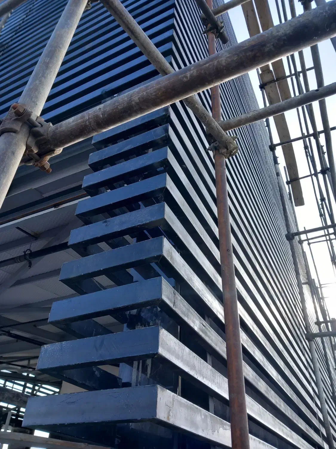 به دونفر نیروی فنی بشرط تست جوش نیازمندبالارویم|استخدام صنعتی، فنی، مهندسی|مشهد, کوشش|دیوار