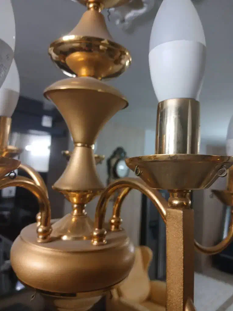 لوستر ۵ شاخه آب طلا  و برنز در حد نو|لوستر و چراغ آویز|شیراز, پودنک|دیوار