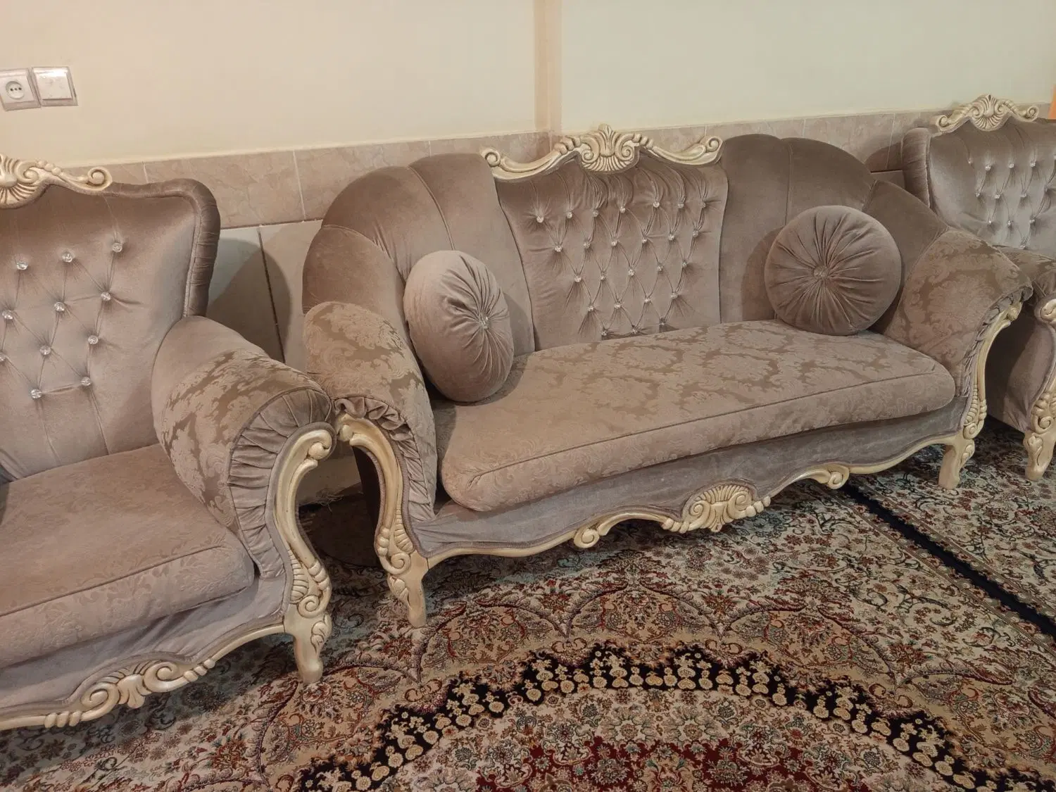 مبل|مبلمان خانگی و میز عسلی|خمین, |دیوار