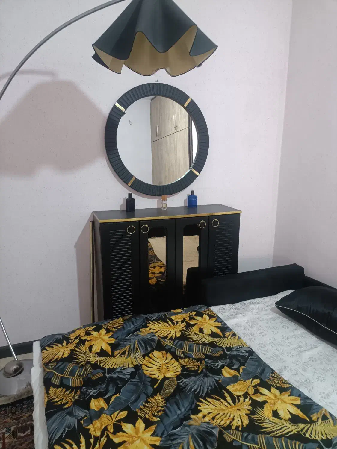 کنسول و اینه|بوفه، ویترین، کنسول|شاهینشهر, طالقانی|دیوار