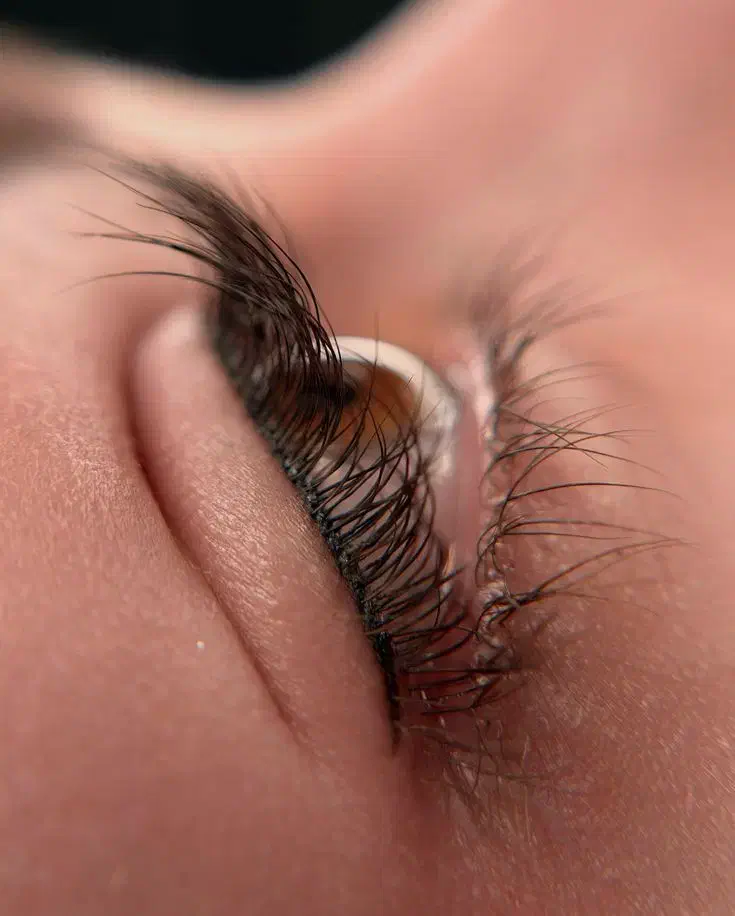 مژه ریسه ای ۱۰ تومن|آرایشی، بهداشتی، درمانی|سبزوار, جوادیه شرقی|دیوار