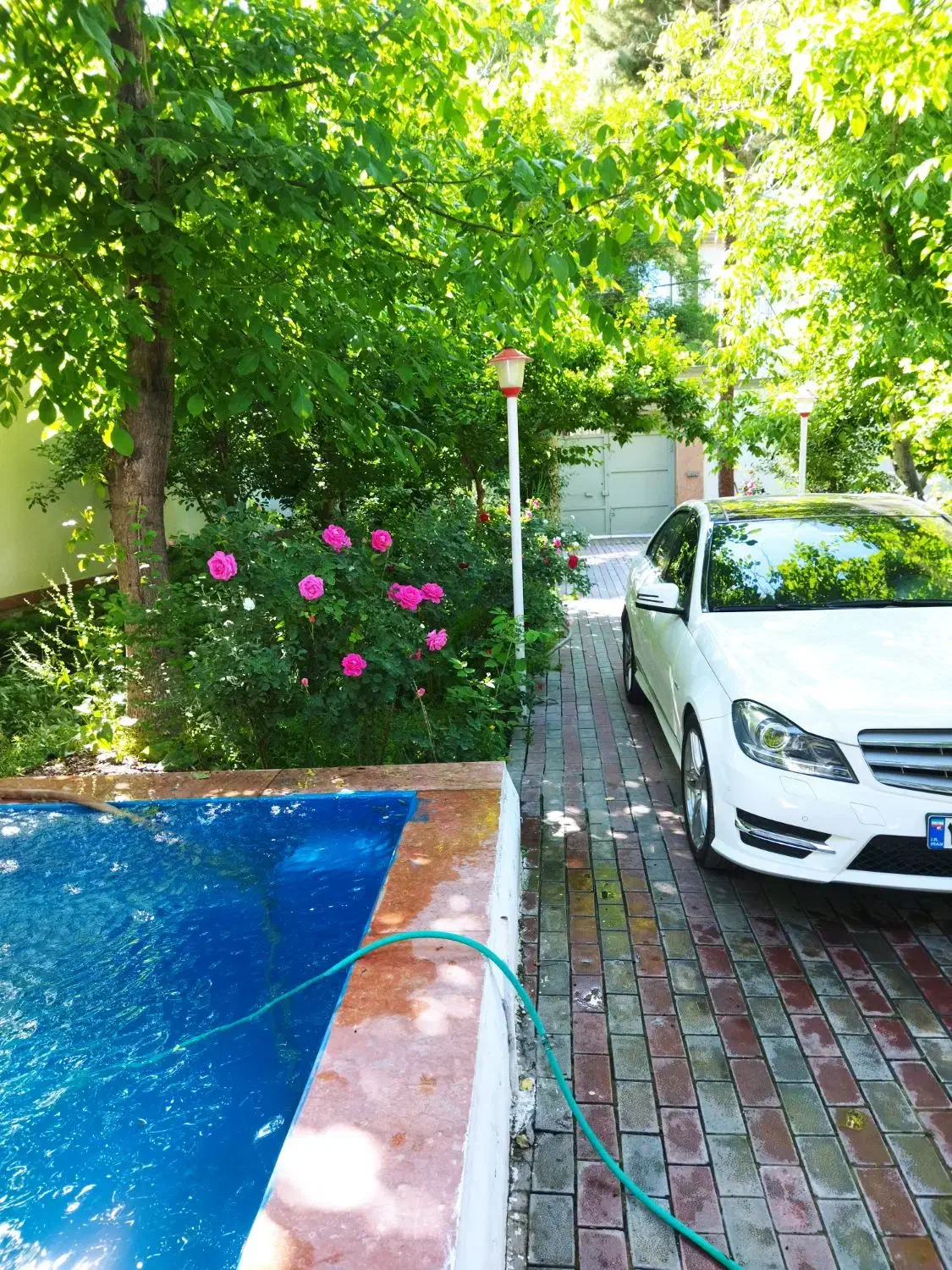 اجاره روزانه باغ ویلا طرقبه|اجارهٔ کوتاه‌مدت ویلا و باغ|مشهد, فارغ التحصیلان|دیوار