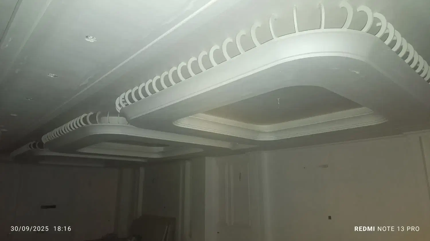 جوشکاری رابیتس نبشی کشی نما والپست و شیروانی|خدمات پیشه و مهارت|اراک, |دیوار