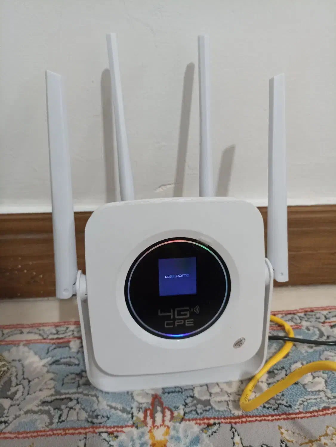 مودم سیم کارتی 4 آنتن مانیتور دار مدل CPF903|مودم و تجهیزات شبکه|پاکدشت, پاکدشت (مامازند)|دیوار