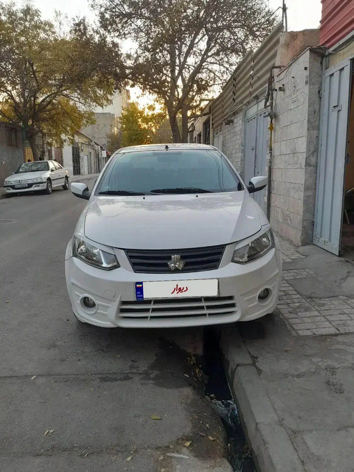 ساینا مدل ۱۴۰۱|خودرو سواری و وانت|مشهد, پنجتن|دیوار