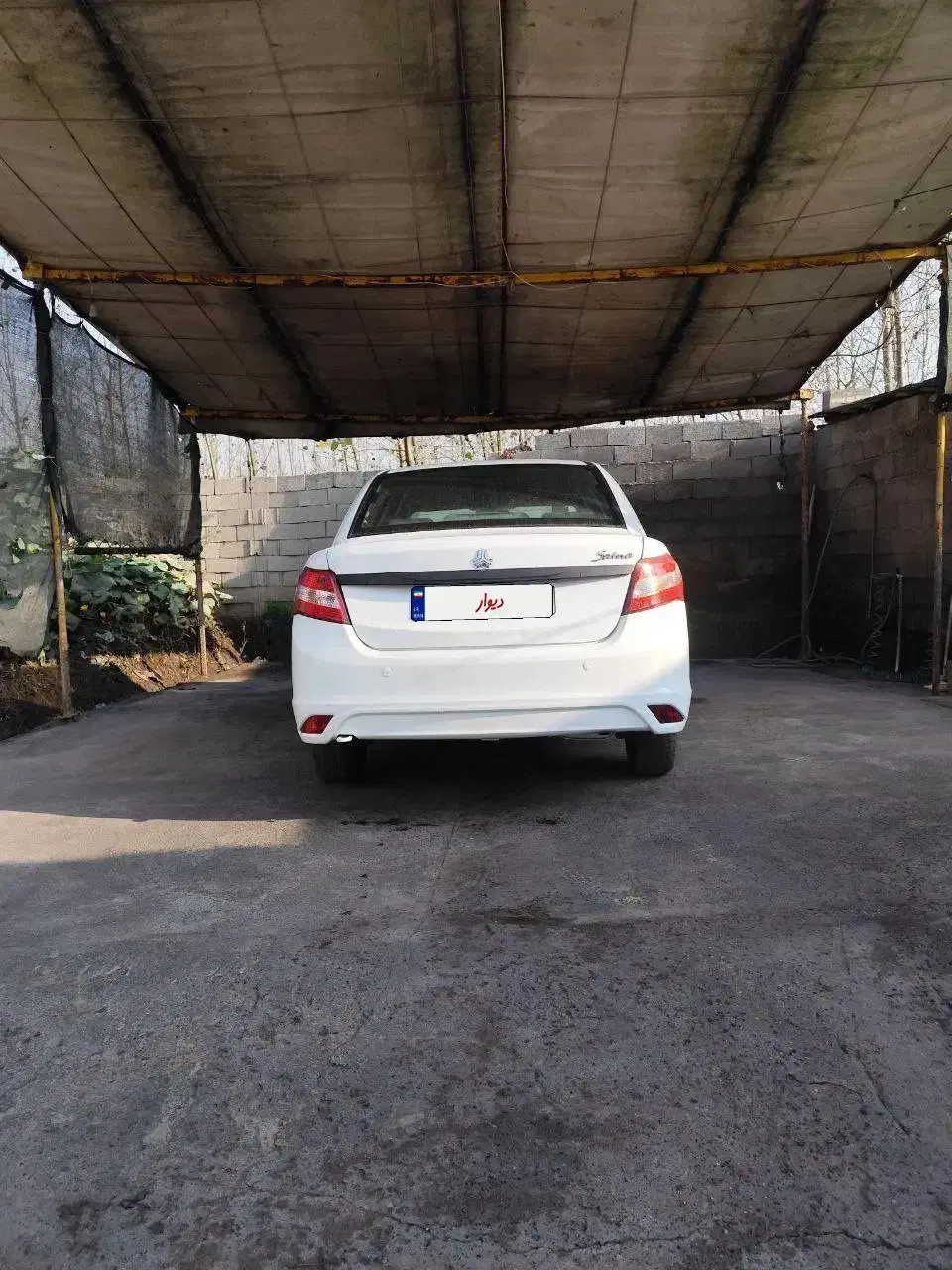 ساینا 99. . عروسک|خودرو سواری و وانت|لشت نشا, |دیوار