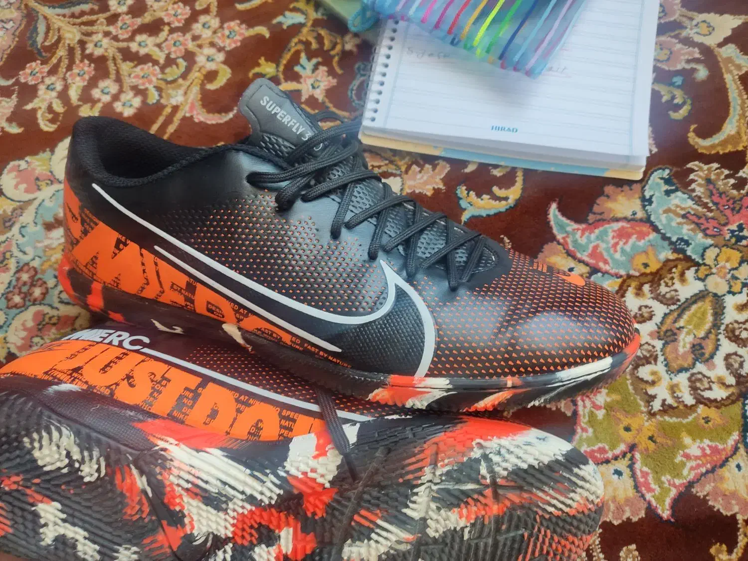 کفش سالنی|کیف، کفش، کمربند|کوهسار (البرز), |دیوار