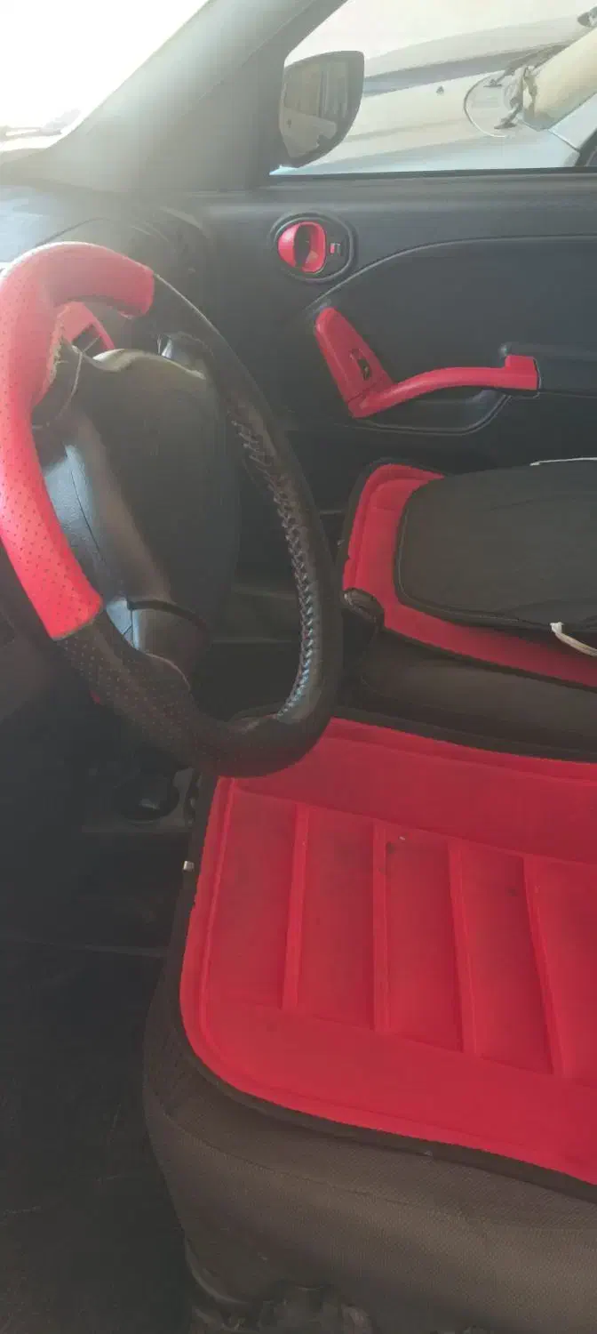 کوییک 1401 R مشکی قرمز اسپرت|خودرو سواری و وانت|یزد, |دیوار