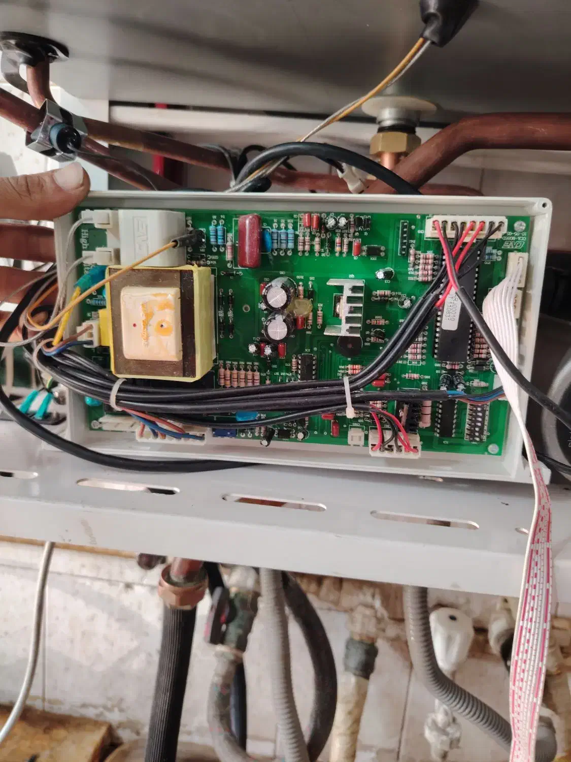 نصب وتعمیرانواع پکیج و کولرگازی. کولرابی|خدمات پیشه و مهارت|نیشابور, شهید بهشتی|دیوار