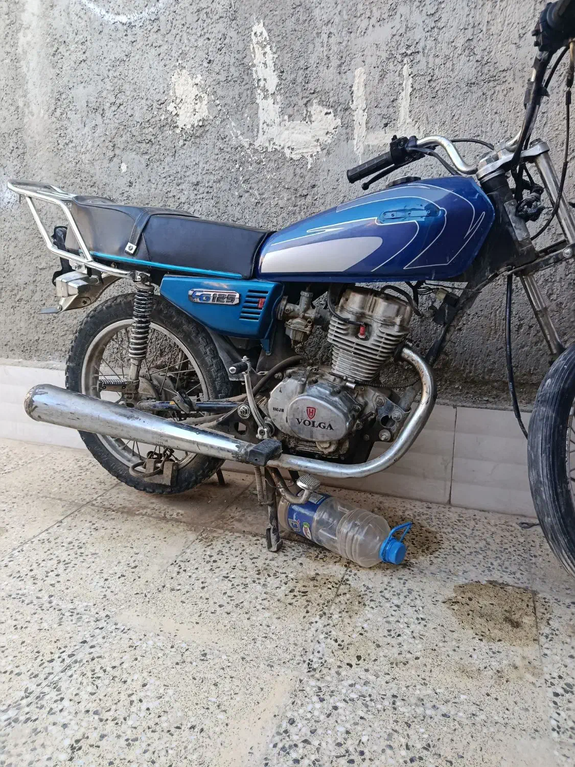 موتور|موتورسیکلت|دامن, |دیوار