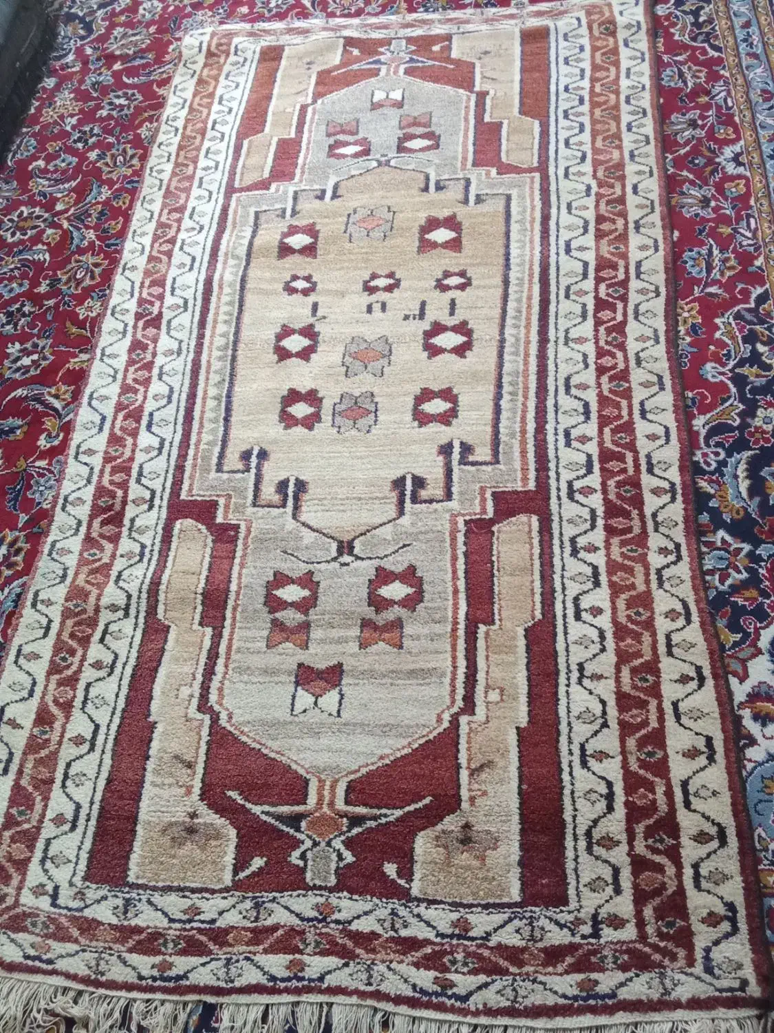 فرش محلی دست بافت|فرش|اندیمشک, |دیوار