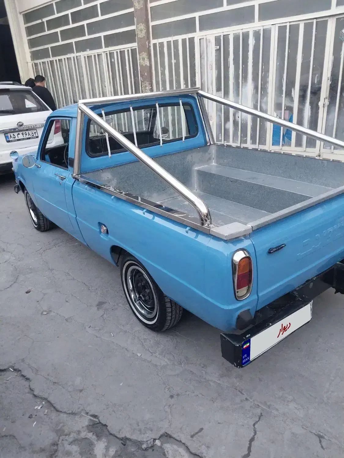 مزدا ۱۰۰۰ مدل ۶۴|خودرو سواری و وانت|شاهین‌شهر, شهرک صنعتی|دیوار