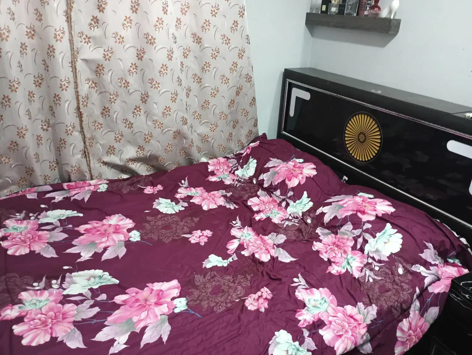 تخت خواب دونفره|تخت و سرویس خواب|شاهینشهر, شهرک گلدیس|دیوار