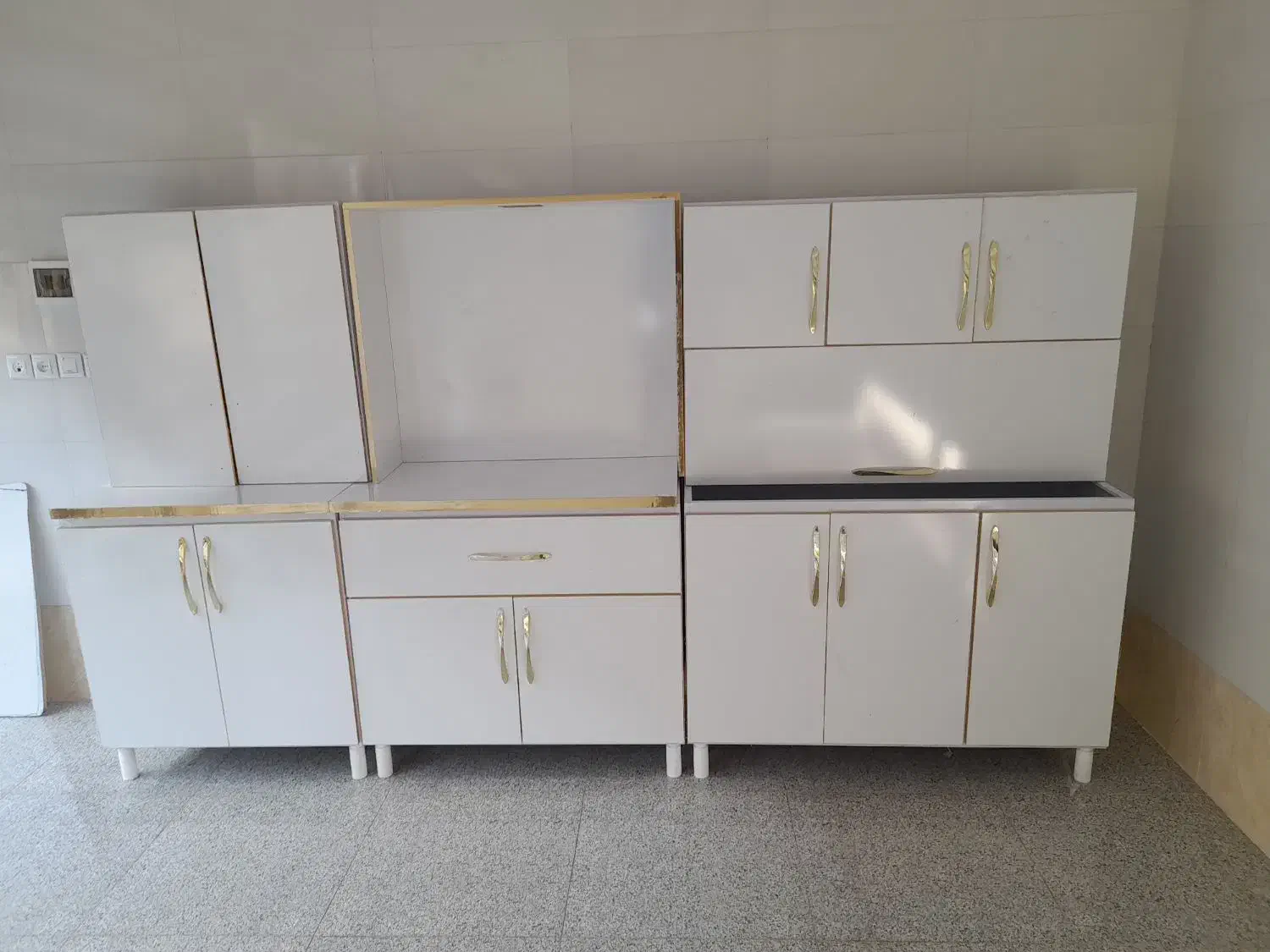 ۶ متر کابینت سفارشی|مصالح و تجهیزات ساختمان|دورود, |دیوار