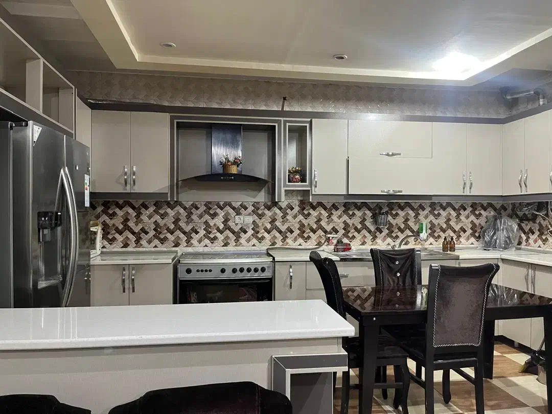 واحد 120متری/سنددار/کوچه های بهشت|فروش آپارتمان|دورود, |دیوار