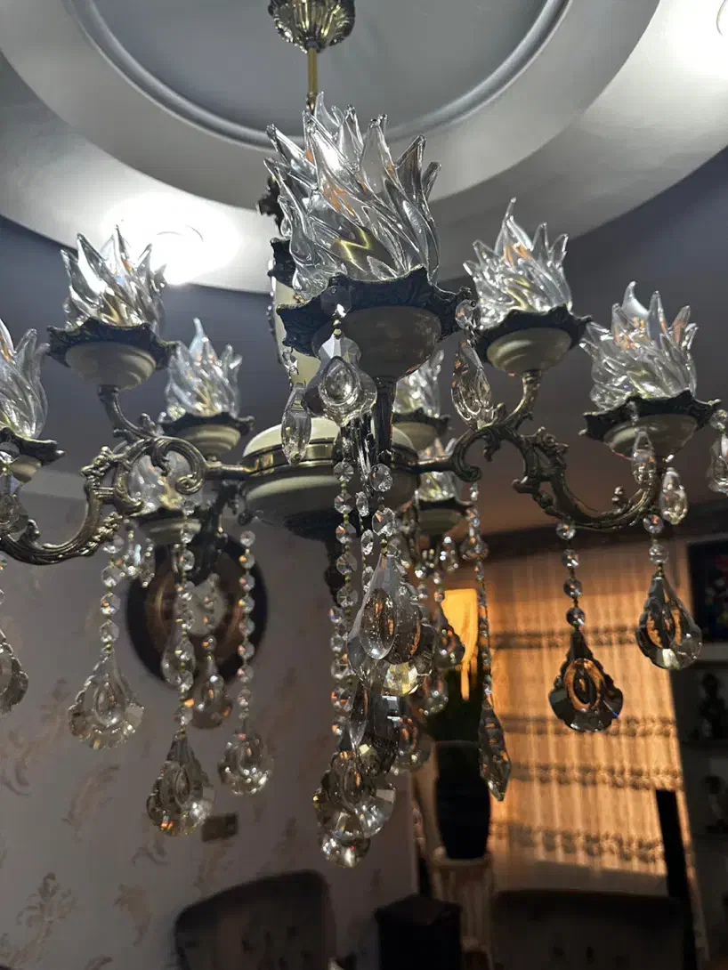 لوستر ۵ شاخه برنزی و سرامیک|لوستر و چراغ آویز|قزوین, |دیوار