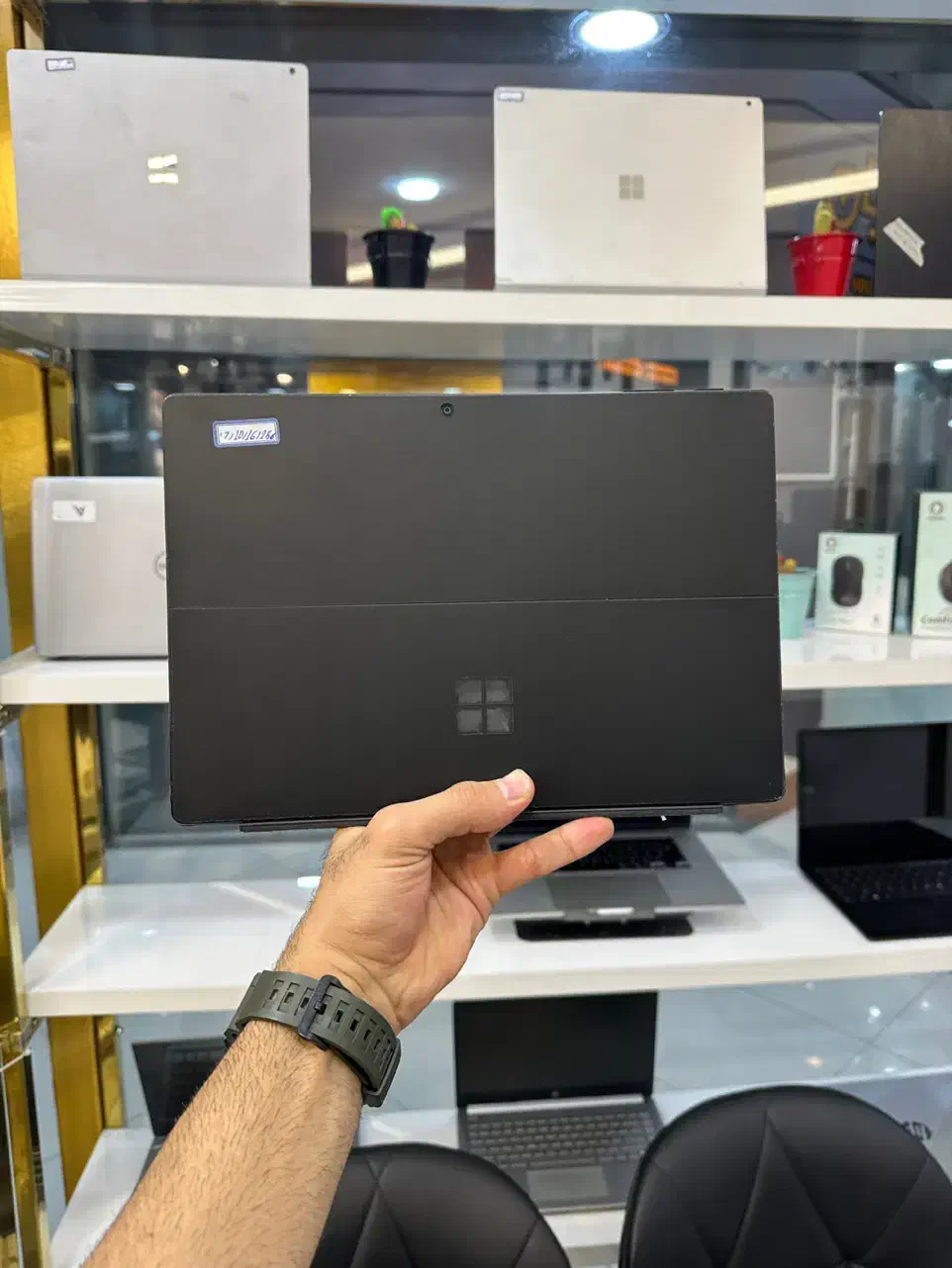 Surface pro7|رایانه همراه|شیراز, ملاصدرا|دیوار