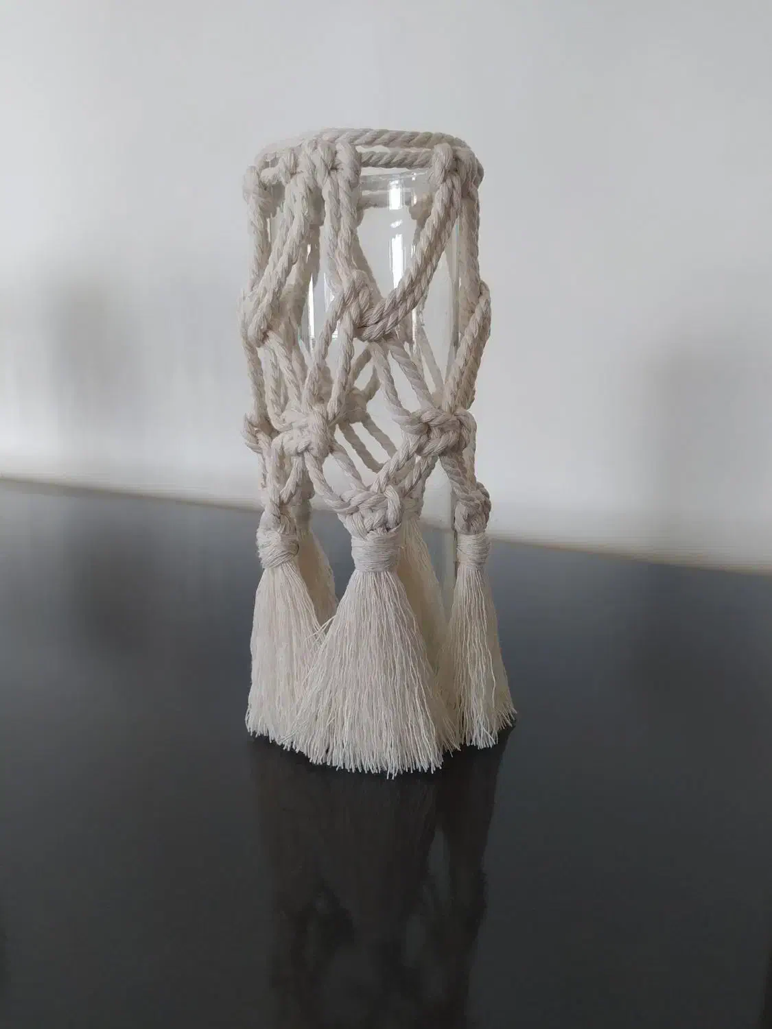 گلدون،رومیزی و زیربشقابی مکرومه|پرده، رانر، رومیزی|قزوین, |دیوار