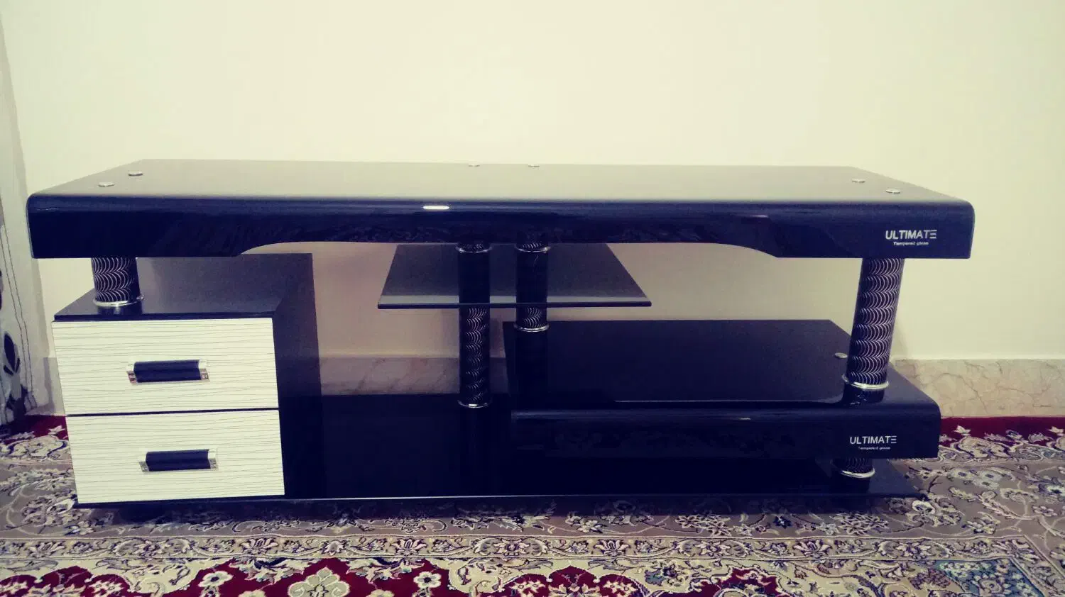 میز تلویزیون شیشه ای و MDF|میز تلویزیون|شاهرود, |دیوار