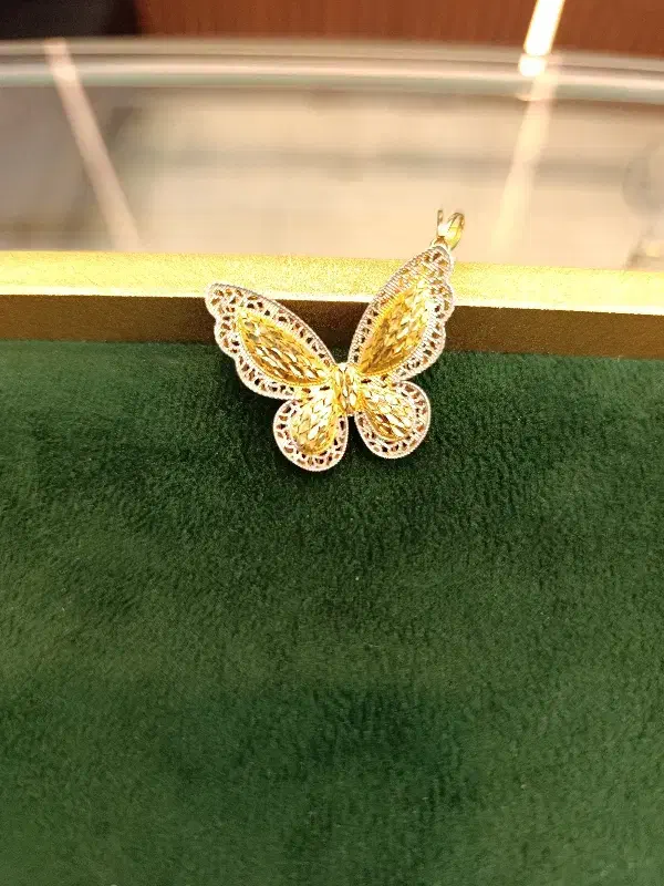 پلاک پروانه طلای بدون اجرت|جواهرات|ارومیه, |دیوار