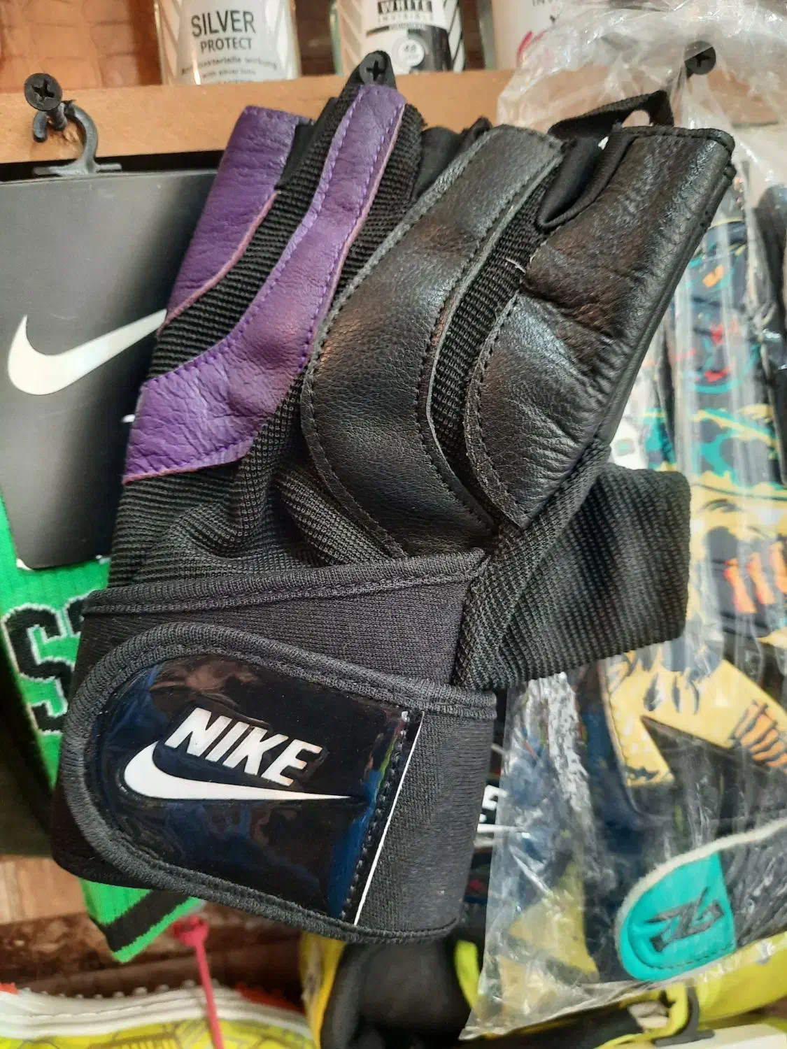 دستکش مختص ورزش یا موتور سواری|تجهیزات ورزشی|گرمدره, |دیوار