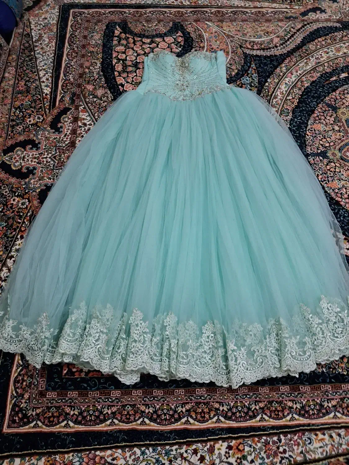 لباس عقد نامزدی|لباس|مشکین‌دشت, |دیوار