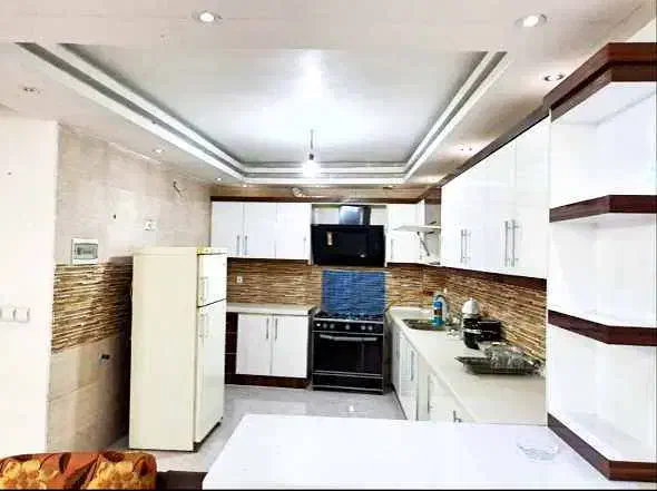 سوییت اجاره شیک لوکس تمیز در جوانرود دارای پارکینگ|اجارهٔ کوتاهمدت آپارتمان و سوئیت|جوانرود, |دیوار