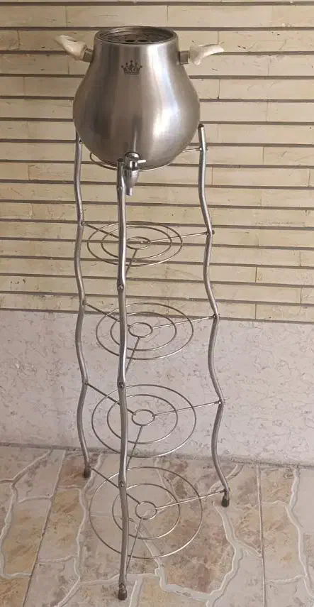 استند قابلمه تمیز و سالم نگهدارنده قابلمه|آب‌چکان و نظم‌دهنده ظروف|اصفهان, شهریار|دیوار