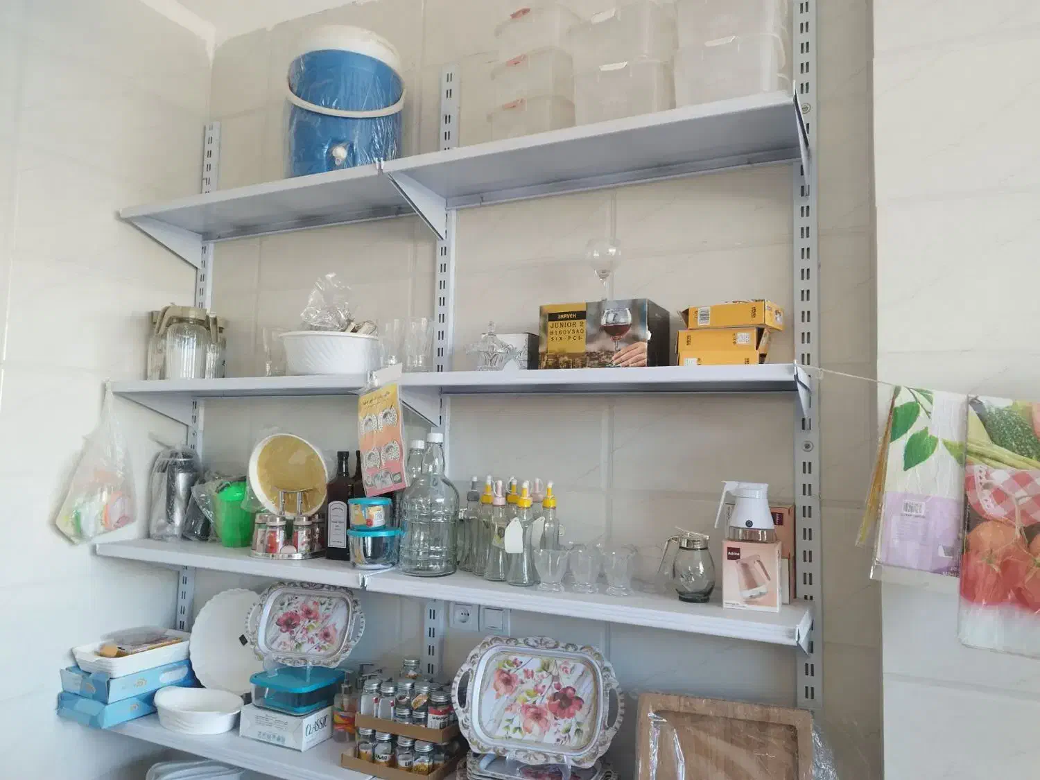 لوازم پلاسکو|ظروف نگهدارنده، پلاستیکی، یک‌بارمصرف|نگار, |دیوار