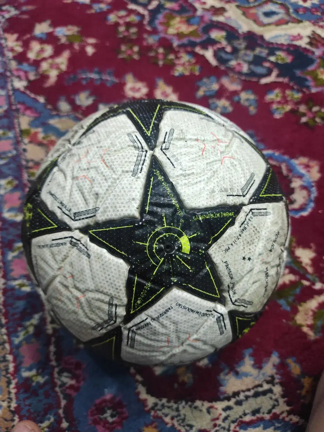 توپ چهل تیکه مخصوص چمن|ورزش‌های توپی|دماوند, گیلاوند|دیوار