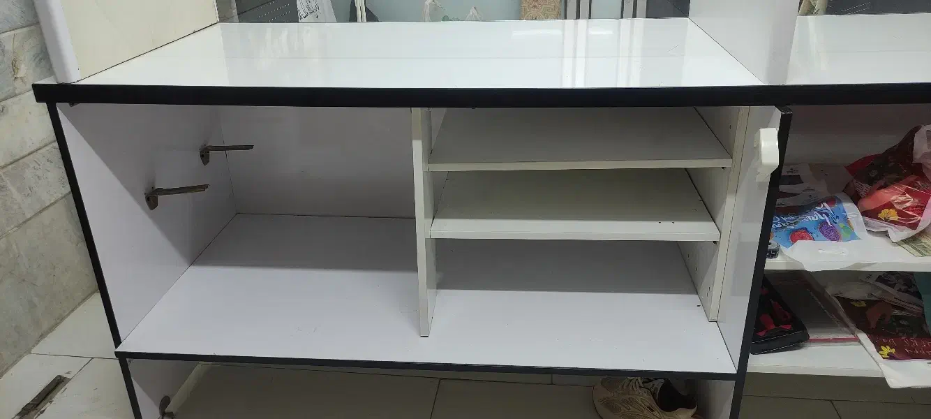 میز پیشخوان میز کانتر|فروشگاه و مغازه|قم, باجک سه|دیوار