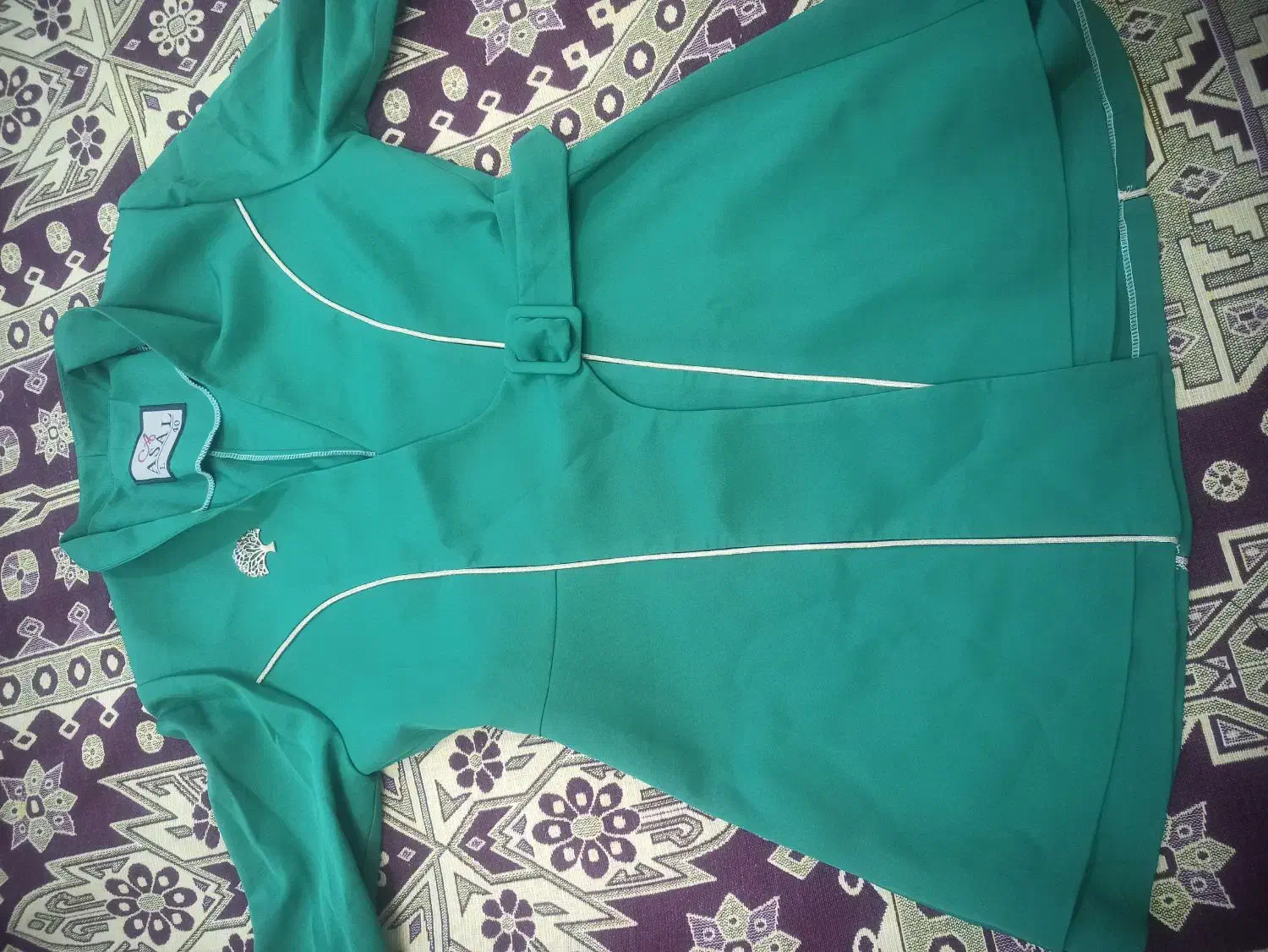 مانتونونو|لباس|مرند, |دیوار