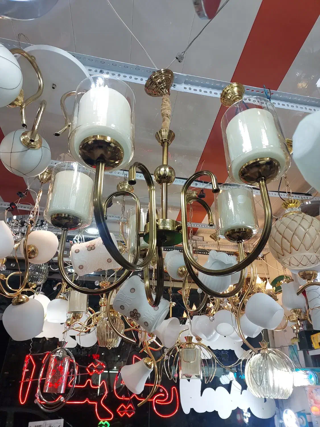 لوستر .سلجوقی|لوستر و چراغ آویز|تبریز, |دیوار