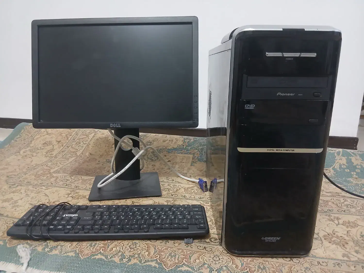 کامپیوتر|رایانه رومیزی|فلاورجان, |دیوار