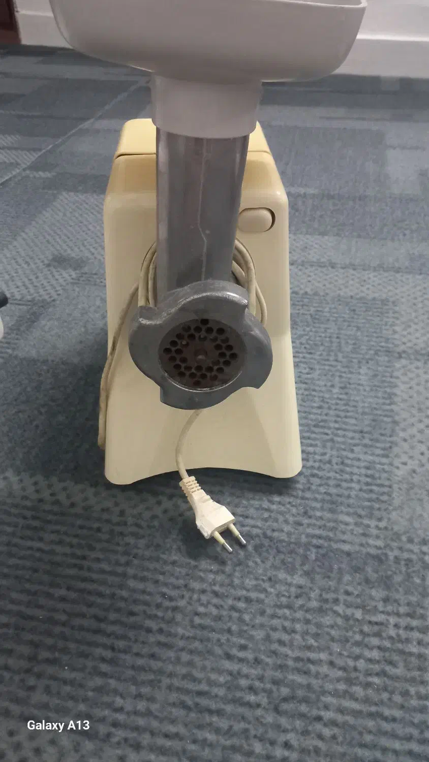 چرخ گوشت|سایر لوازم برقی|لاهیجان, انقلاب|دیوار